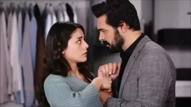 Última Hora: O que aconteceu com Halil e Sıla(tem legendas) смотреть онлайн