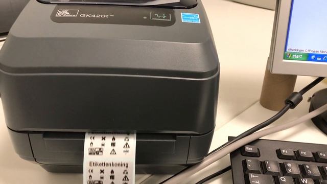 ZEBRA GK420T met polyester etiketten смотреть онлайн