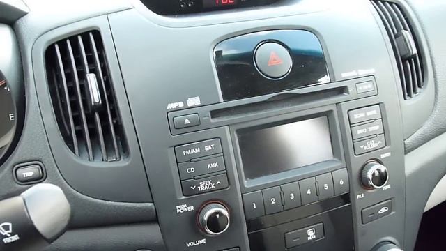 2010 Kia Forte EX start-up, interior, exterior смотреть онлайн