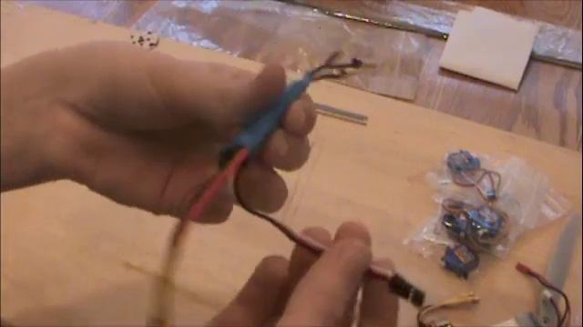 RcPowers Extra 300 Easy Beginner Rc Plane Part 1 смотреть онлайн
