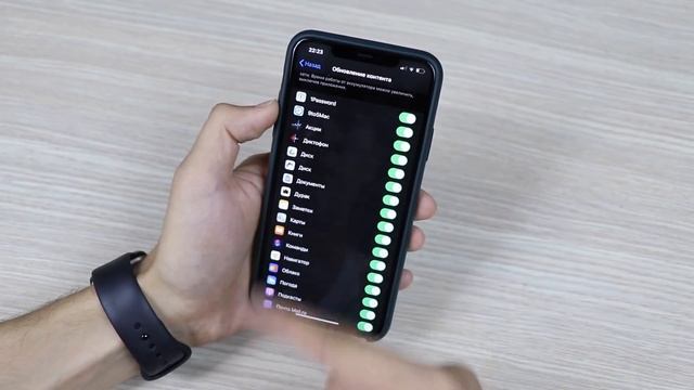 10 Настроек iPhone которых НУЖНО отключить в iOS 13! смотреть онлайн
