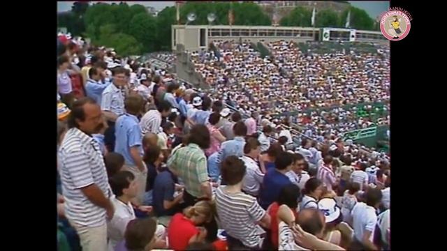 1982 Roland Garros QF : Hana Mandlikova- Tracy Austin Part 2/3