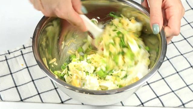 СЪЕДАЕТСЯ МОМЕНТАЛЬНО! НЕВЕРОЯТНО ВКУСНАЯ и СЫТНАЯ ЗАКУСКА смотреть онлайн