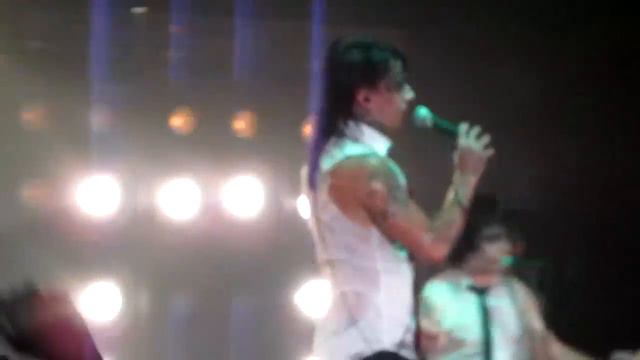 Falling In Reverse - Good Girls Bad Guys (LIVE) - 10/24/12 Kansas City, MO