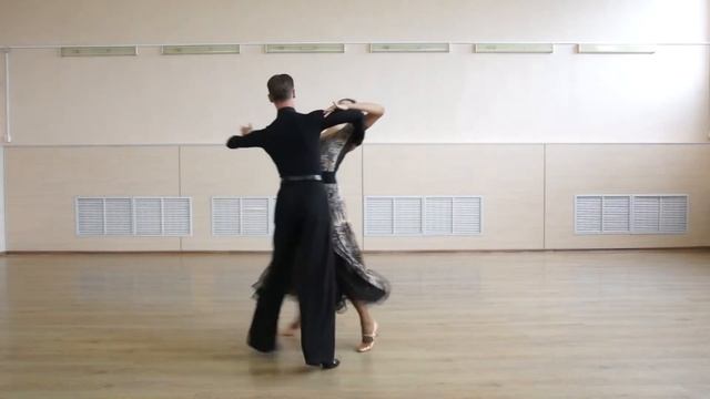 Hover Cross in Slow Fox | Ховер кросс в Медленном фокстроте смотреть онлайн