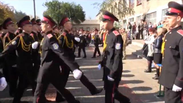 Сто новых лицеистов приняли присягу в Кадетском корпусе им. Молодой Гвардии смотреть онлайн