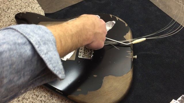 Installing Benson Custom 63 Pickups in My Relic Strat смотреть онлайн