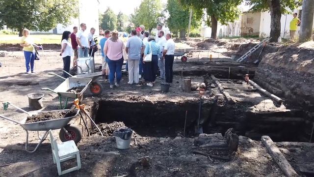 Реконструкция Ильиной улицы – в центре внимания мэра и депутатов Думы Великого Новгорода смотреть онлайн