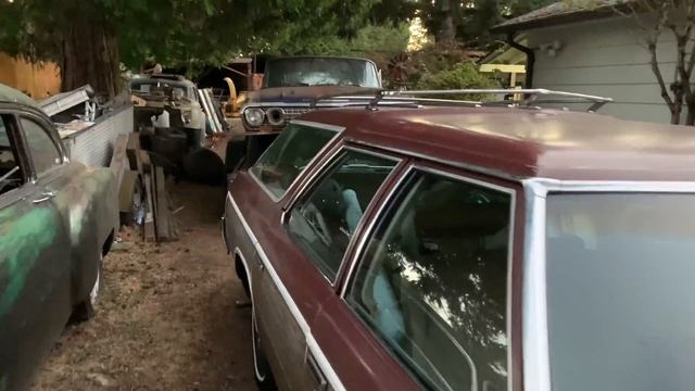 BARN FINDS| Part 2: 1963 Impala SS 409 4 speed saved! смотреть онлайн