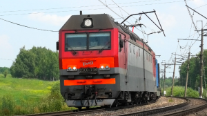 2ЭС6-794 «Синара» с контейнерным грузовым поездом