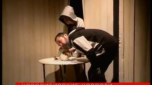 «Колино сочинение»: мир особого ребенка показали на сцене ("Новосибирские новости", 21.12.2017) смотреть онлайн