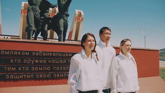 Волонтеры Победы со всей страны исполнили гимн России смотреть онлайн