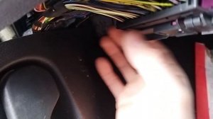 Шкода Фабия Skoda Fabia не открывается дверь и не работает электрокорректор зеркала Бюджетный ремон