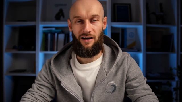 только для подписчиков / приглашаю на регулярные тренировки с палкой смотреть онлайн