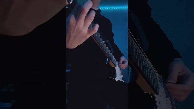 Arctic Monkeys - Do I Wanna Know / кавер на гитаре 🎸 смотреть онлайн