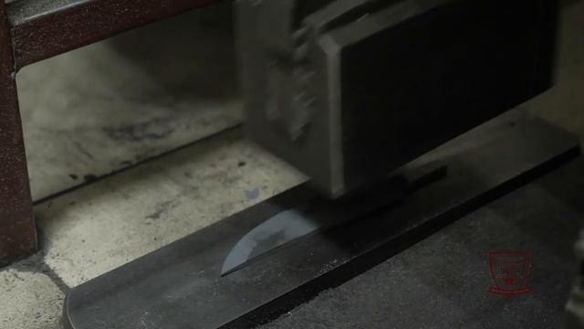 Термообработка клинка из булатной стали. Литой булат. Кузница "Железные братья". смотреть онлайн