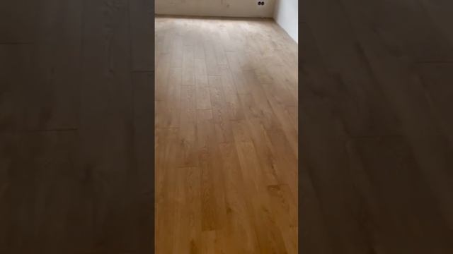 Монтаж ламината AGT 12mm, стык с плиткой без порога смотреть онлайн