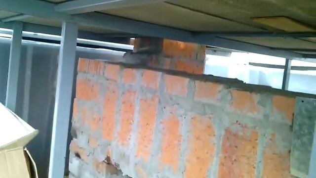 Рассадная теплица с печкой из кирпича под рассадным стелажом смотреть онлайн