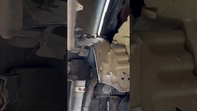 Hidden Bolts Ford Explorer Front Bumper смотреть онлайн