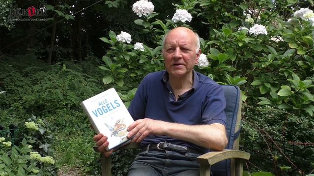 Maarten 't Hart over 'Alle vogels' van Koos van Zomeren смотреть онлайн