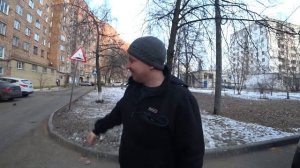 Ищем хозяев брошенных автомобилей.