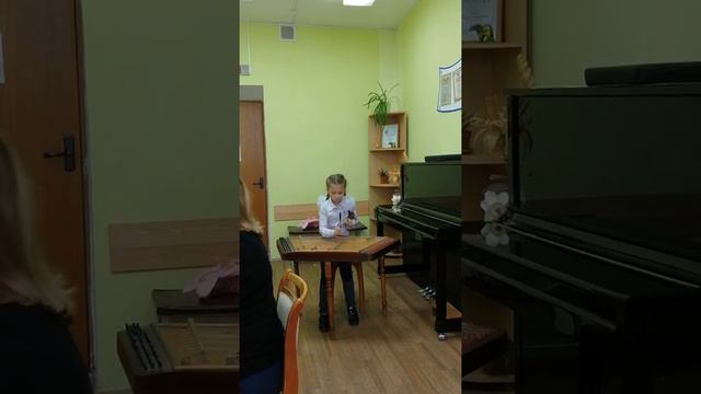 Петрович Ксения - Обр. Ю. В. Бовбель «Арам зам зам» смотреть онлайн