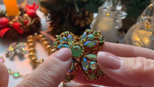КАК И С ЧЕМ НОСИТЬ БИЖУТЕРИЮ..МОИ ВАРИАНТЫ..ВЕЛИКОЛЕПНЫЙ WEISS..СКРОМНАЯ FLORENZA..РАСПАКОВКА..HAUL смотреть онлайн
