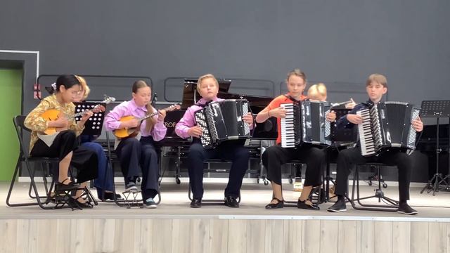 «Бурлеска» М.Товпеко смотреть онлайн
