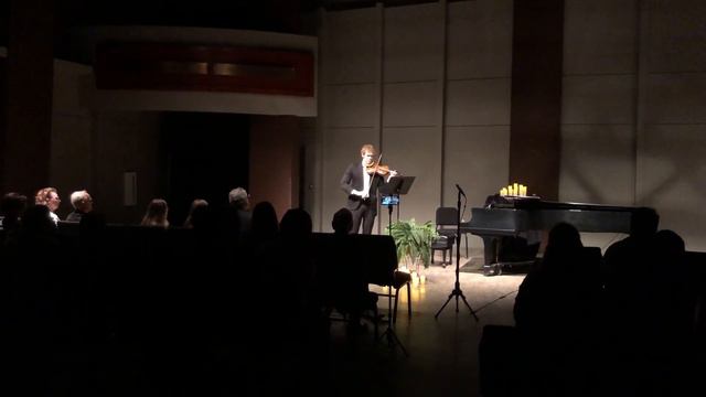 J.S. Bach: Partita No. 2 in D minor, Chaconne смотреть онлайн