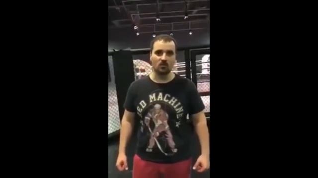 Цветочный лох снова опозорился. смотреть онлайн