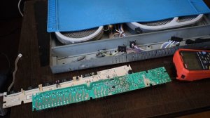 Варочная панель включается, но не греет. Ошибка F18.