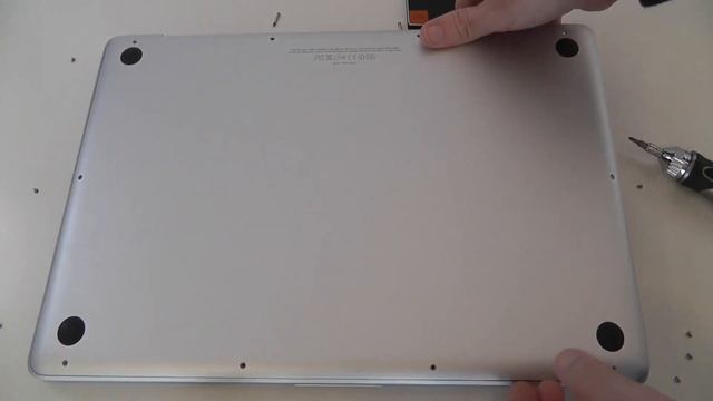 Samsung 830 Series SSD MacBook Pro Upgrade смотреть онлайн