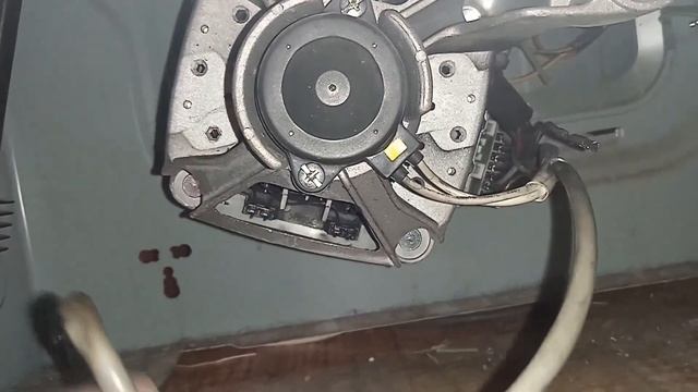 Замена щёток на моторе стиральной машине LG смотреть онлайн