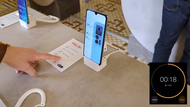 TCL 30 series in 30 seconds - can it be done? смотреть онлайн