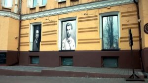 "Есть три эпохи у воспоминаний..." - Анна Ахматова