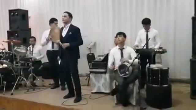 Feruzbek Choriyev.Sastav bilan elimizdi yaxshi kunida Xizmatda.Ko'zmunchog'im qushig'i.🔥🔥🔥🔥🔥🔥🔥🔥🔥🔥🔥🔥 смотреть онлайн