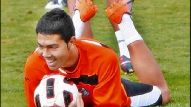 Nicolas Ladislao Fedor Flores MIKU 7# смотреть онлайн