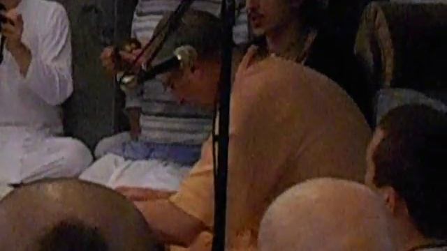 Шрила Ниранджана Свами || Гаура Пурнима 2015 || Киртан @NiranjanaSwamiOfficial смотреть онлайн