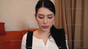 Девушка пришла сдавать экзамен и  забыла что не готовилась к нему, но сдала на отлично