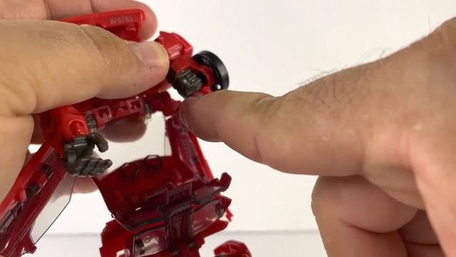 Transformers Studio Series 71 Deluxe Class DINO (Mirage) Review #transformersdarkofthemoon #mirage