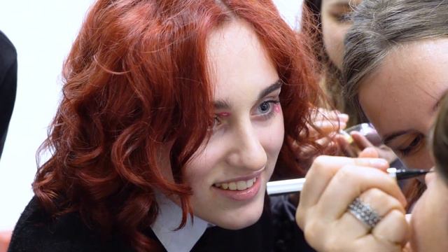 April 1, Fun Day - Make up session - MCS смотреть онлайн
