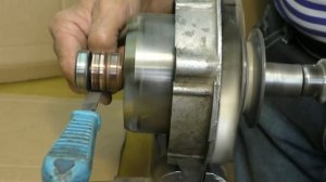 Износ контактных колец ротора генератора и как убрать выработку. Полезный совет от автоэлектрика.