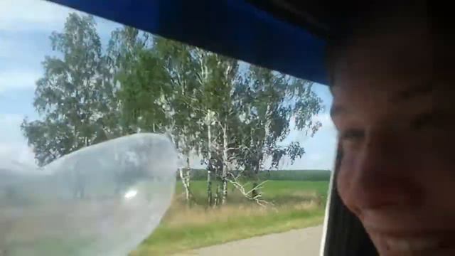 надуваем гандон в тачке) смотреть онлайн