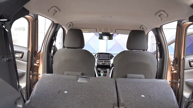 2018 Mitsubishi Eclipse Cross Review - Exterior and Interior Tour смотреть онлайн