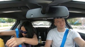 СОГЛАСИЛАСЬ НА ВСЁ / ИГРАЕМ НА РАЗДЕВАНИЕ В BMW i8