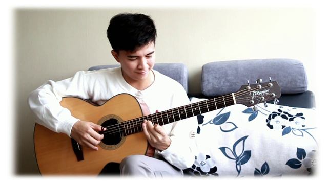 Snowman by Sia Fingerstyle Guitar Cover смотреть онлайн