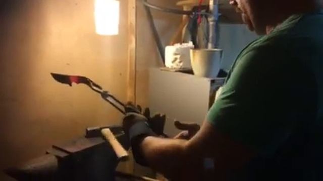 Закалка клинка из дамасской стали смотреть онлайн