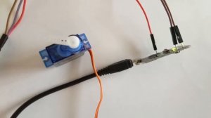 Подключение и работа сервопривода SG90