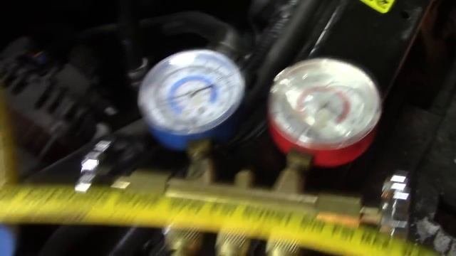 заправка кондиционера фреоном в гараже. смотреть онлайн