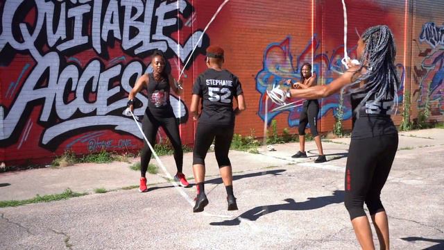 40+ Double-Dutch Club at Overton смотреть онлайн